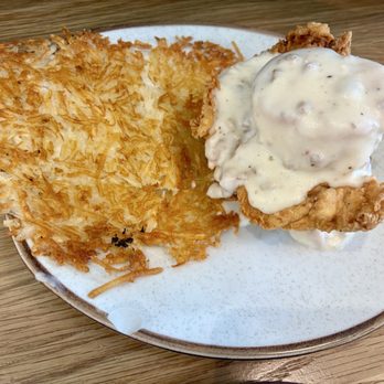 Sweetmilk - Fried Chicken Biscuit with Gravy & Hash Browns - Cocktail Bars Near Me - Bowling Green, Kentucky Sweetmilk - Fried Chicken Biscuit with Gravy & Hash Browns - Cocktail Bars Near Me - Bowling Green, Kentucky