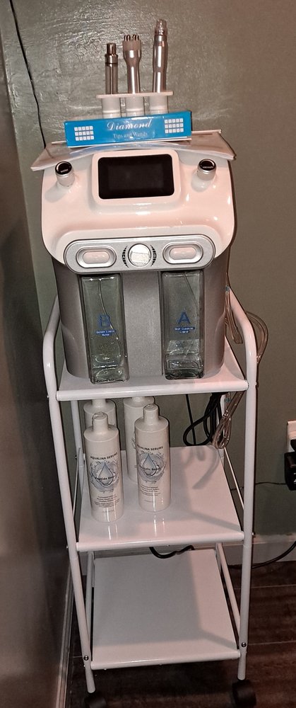 Eileen's Skin Care Logo