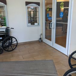 Charlotte Eye Ear Nose & Throat Associates - Entrance to inside of building equipped with readily to use wheel chairs