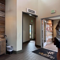 WildFin American Grill - Restroom