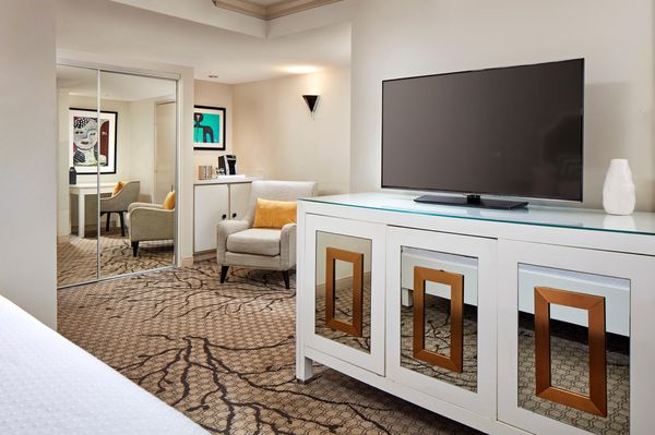 The Carlyle Inn by null