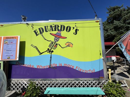 Eduardo's Taco Stand by null