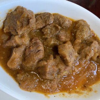 Sarinas Afghan Cuisine - The meat portion of Qurma Palow - Afghan Near Me - Suffern, New York Sarinas Afghan Cuisine - The meat portion of Qurma Palow - Afghan Near Me - Suffern, New York