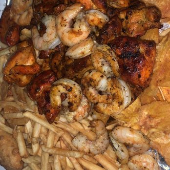Street Food Kingz - Big Mix Platter - Puerto Rican Near Me - Elgin, Illinois
