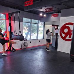 9Round Kickboxing Fitness