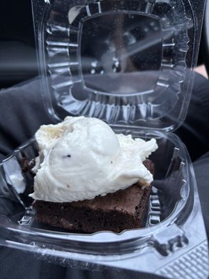 Sarah's Handmade Ice Cream River Road by null