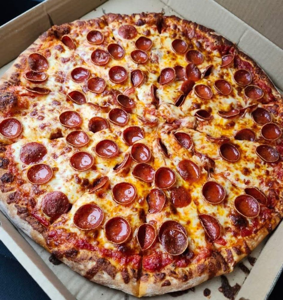 Food from Bosco's Pizza Kitchen