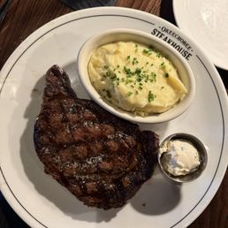 Delmonico with mashed potatoes Delmonico with mashed potatoes