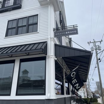 Bravo Bravo - Outside - Italian Near Me - Mystic, Connecticut