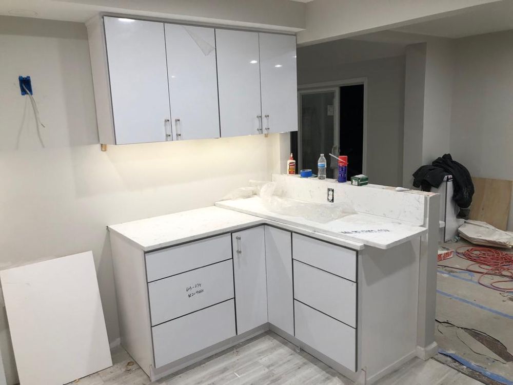 Slide of Familly General Contractor