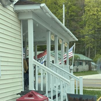 Muldoon's Pasties - Cute shop - Desserts Near Me - Munising, Michigan
