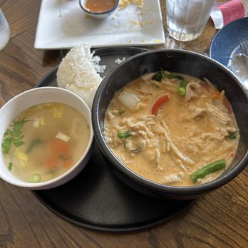 Bangkok Bistro - Red curry - Thai Near Me - Fort Wayne, Indiana Bangkok Bistro - Red curry - Thai Near Me - Fort Wayne, Indiana