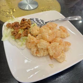 T Kee Seafood Restaurant - Honey walnut prawns - Chinese Near Me - Sacramento, California T Kee Seafood Restaurant - Honey walnut prawns - Chinese Near Me - Sacramento, California