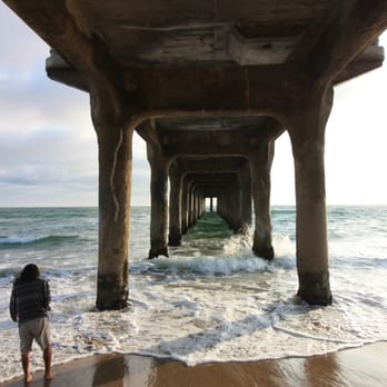 Manhattan Beach Pier - Great spot for photos - Local Flavor Near Me - Manhattan Beach, California Manhattan Beach Pier - Great spot for photos - Local Flavor Near Me - Manhattan Beach, California