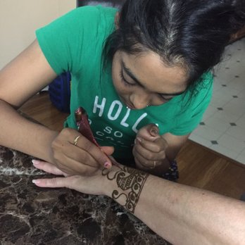 Dharti's Henna Designs - Henna Artists Near Me