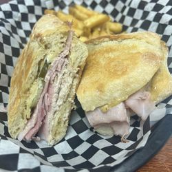 Public Well Cafe & Pizza - Cuban Sandwich