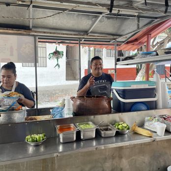 Tacos Birria de Alex - Alex the owner - Food Trucks Near Me - Puerto Vallarta, JAL Tacos Birria de Alex - Alex the owner - Food Trucks Near Me - Puerto Vallarta, JAL