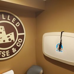 Grilled Cheese & Company - Changing table