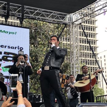 Fiesta Broadway - Pablo Montero singing - Festivals Near Me - Los Angeles, California Fiesta Broadway - Pablo Montero singing - Festivals Near Me - Los Angeles, California