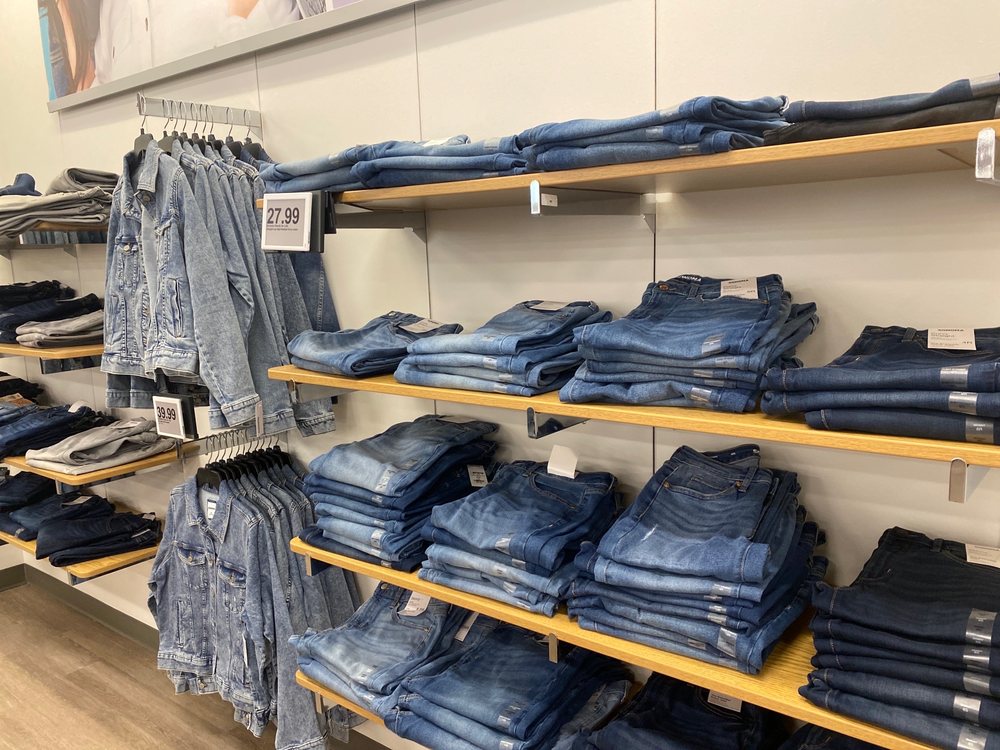 KOHL’S Updated October 2024 16 Photos & 30 Reviews 17001 SE Mill