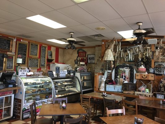 The Bake Shoppe and Cafe by null