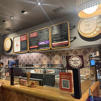 Salt & Straw - Ice Cream & Frozen Yogurt Near Me - Miami Beach, Florida Salt & Straw - Ice Cream & Frozen Yogurt Near Me - Miami Beach, Florida