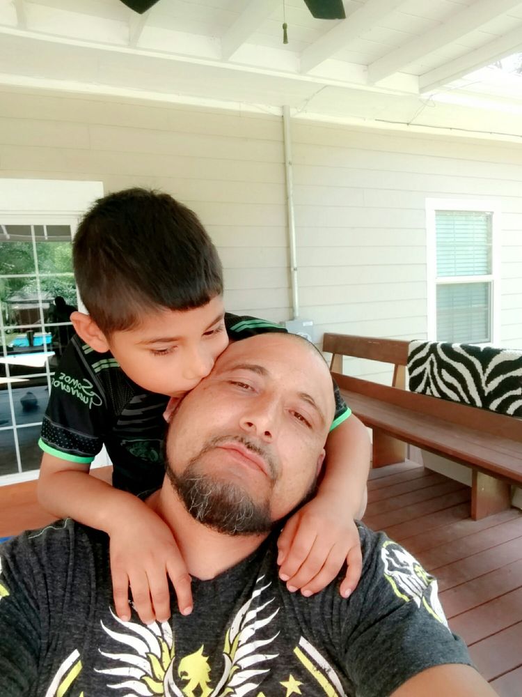 Slide of Sanchez Roofing