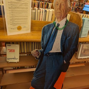 Civic Center Library - Libraries Near Me - San Rafael, California