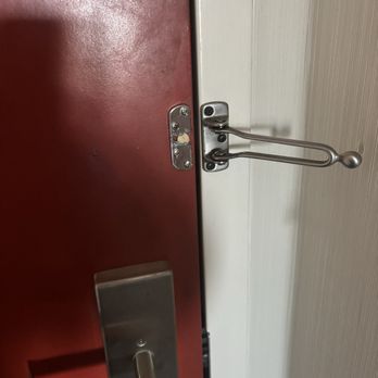 Hotel Murano - The lock was broken - Hotels Near Me - Tacoma, Washington