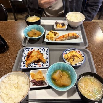 Yuzu - Breakfast & Brunch Near Me - Beaverton, Oregon