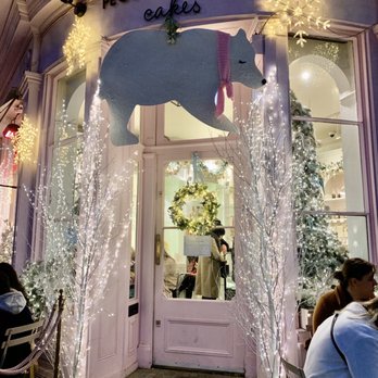 Peggy Porschen Cakes - Patisserie/Cake Shop Near Me - London, XGL Peggy Porschen Cakes - Patisserie/Cake Shop Near Me - London, XGL