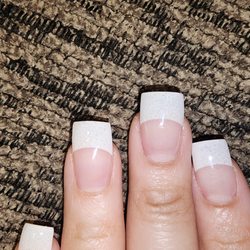 Sydney Nails & Spa - Bubbles on my nails