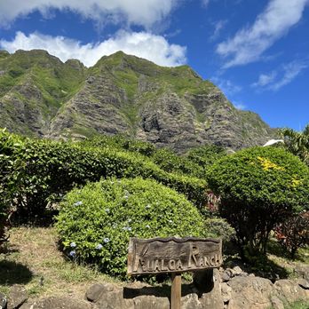 Kualoa Ranch - Tours Near Me - Kaneohe, Hawaii