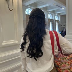 Blo Blow Dry Bar