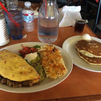Original Breakfast House - El Paso omelette with sausage added and a side of pancakes - Breakfast & Brunch Near Me - Phoenix, Arizona Original Breakfast House - El Paso omelette with sausage added and a side of pancakes - Breakfast & Brunch Near Me - Phoenix, Arizona