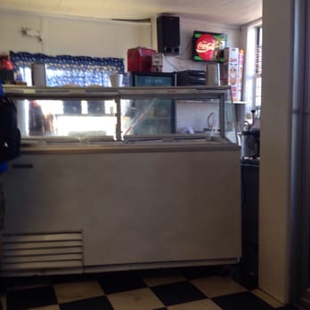Bentley's B-M-L Diner - Ice cream! - Diners Near Me - Saint Ignace, Michigan Bentley's B-M-L Diner - Ice cream! - Diners Near Me - Saint Ignace, Michigan