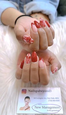 Nails Spa & Beyond by null