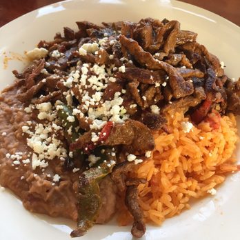 Takero Mucho - Carne asada fajitas - Mexican Near Me - Aurora, Colorado