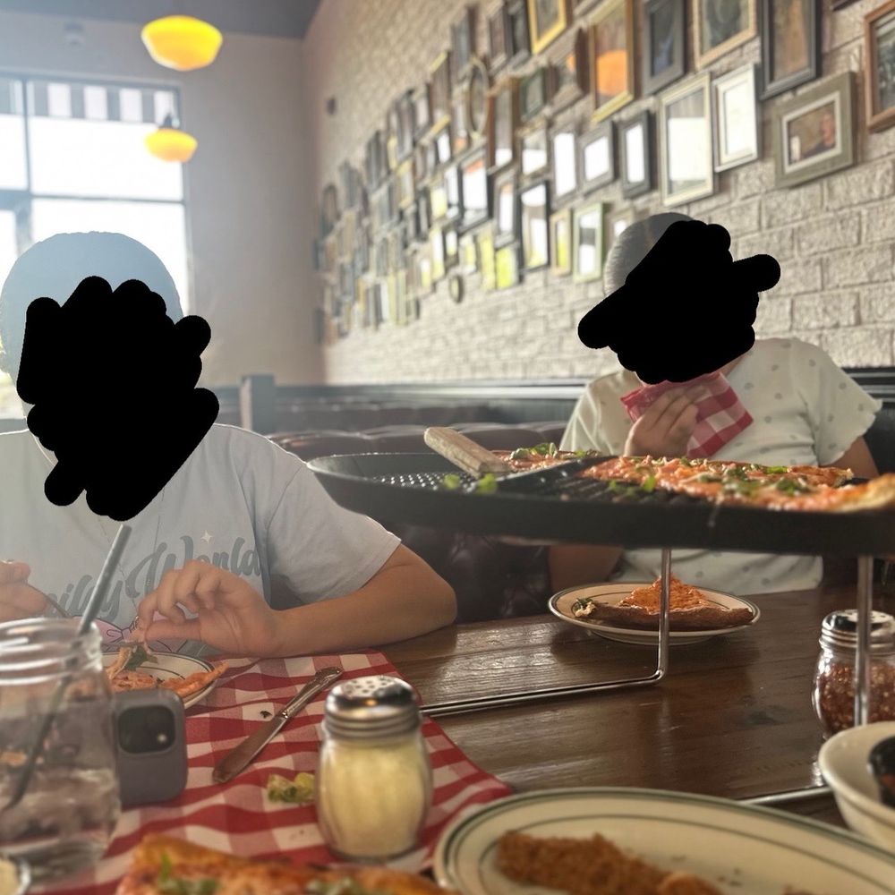 Good Pie - Large pizza, chicken tenders, ravioli - Pizza Near Me - Henderson, Nevada