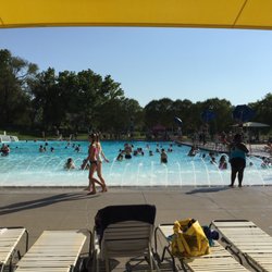 Papio Bay - They have a high dive and a low dive.
