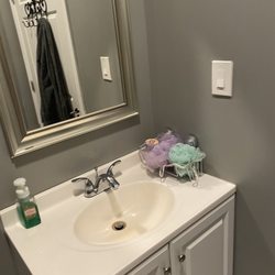 Sun Spa - Bathroom was very clean.