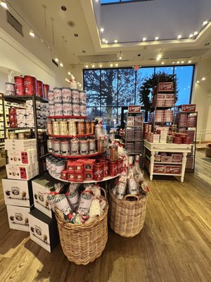 Williams-Sonoma by null