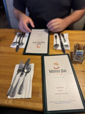 The Walnut Avenue Cafe by null