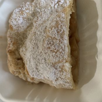 Sausalito Bakery & Cafe - Apple streusel, yummy - Coffee & Tea Near Me - Sausalito, California Sausalito Bakery & Cafe - Apple streusel, yummy - Coffee & Tea Near Me - Sausalito, California