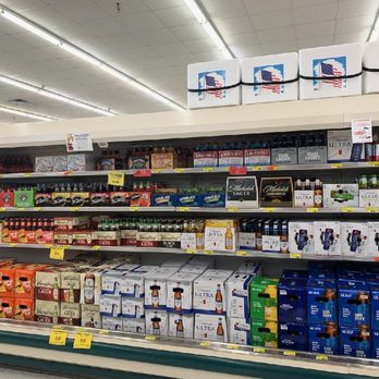 Piggly Wiggly - a grocery store aisle filled with beer - Grocery Near Me - Tuscaloosa, Alabama