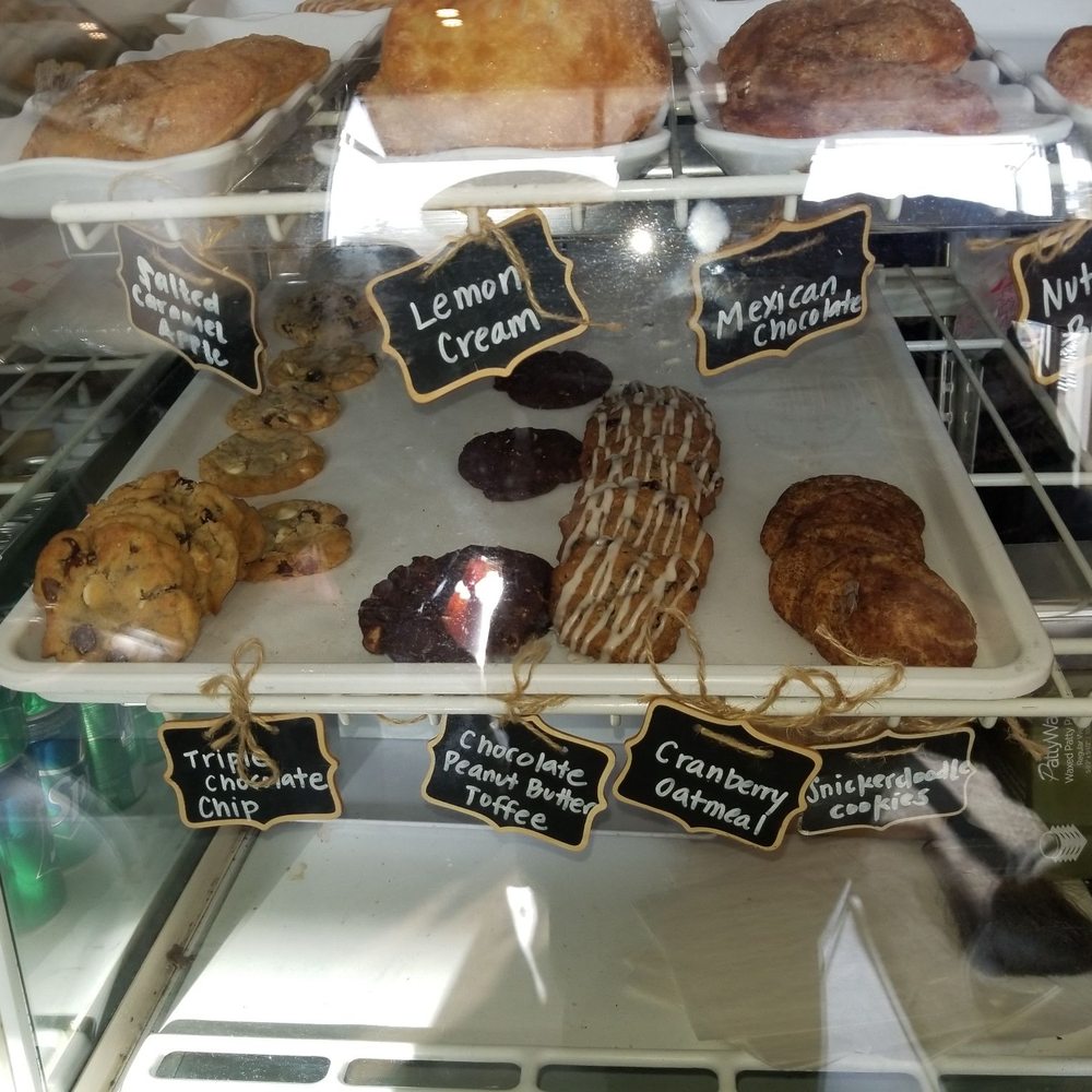 5000 Pies - Pizza Near Me - Long Beach, California
