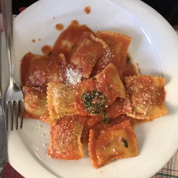 I Buoni Amici - Ravioli w tomato sauce - Italian Near Me - Rome, RM I Buoni Amici - Ravioli w tomato sauce - Italian Near Me - Rome, RM