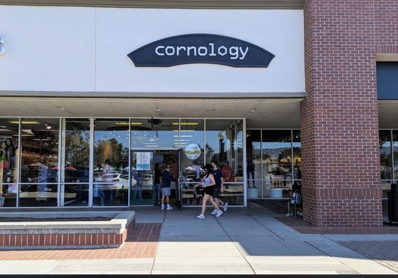 Cornology Extraordinary Popcorn by null