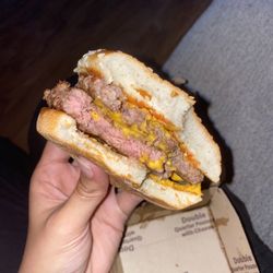 McDonald's - Raw burger