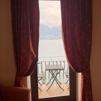 Hotel Brenzone - Blick zum See - Hotels Near Me - Brenzone, VR